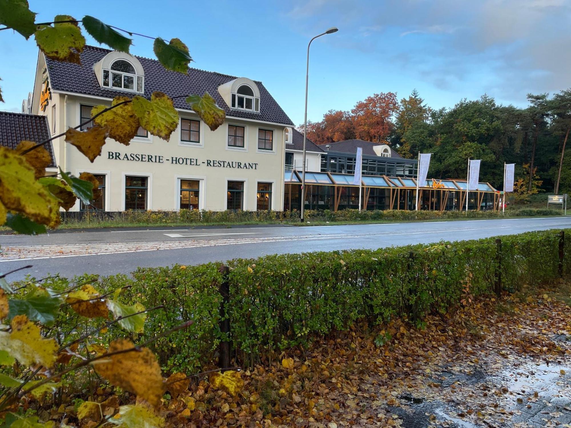 Fletcher Hotel-Restaurant Oud London Зайст Екстериор снимка